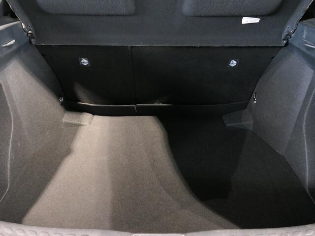 Toyota C-HR 1.8 Hybrid Business *adaptive cruise* - Apple carplay & android auto, dab, LMV 17"