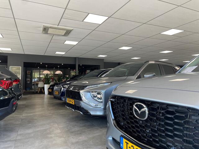 Toyota C-HR 2.0 Hybrid Team D - ACC | CarPlay | Stoel/stuurverw. | Dodehoek | Afn. trekh. | All Season