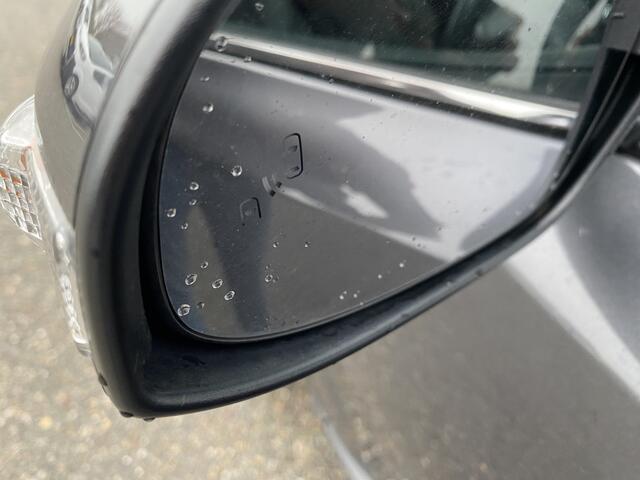 Toyota C-HR 2.0 Hybrid Style