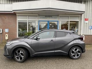 toyota-c-hr-2.0-hybrid-style