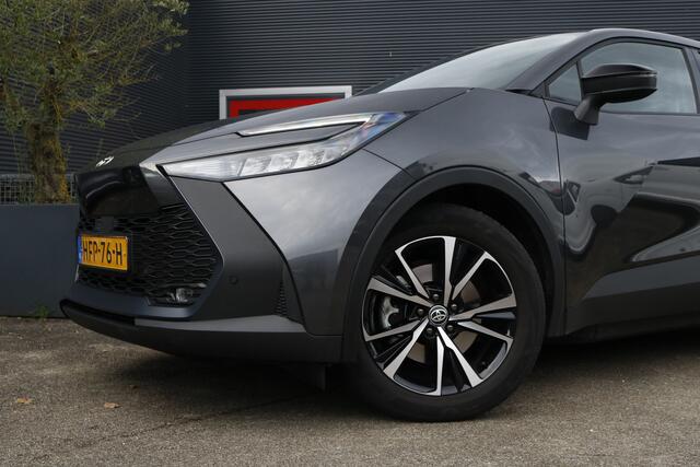 Toyota C-HR 2.0 Plug-in Hybrid 220 Dynamic