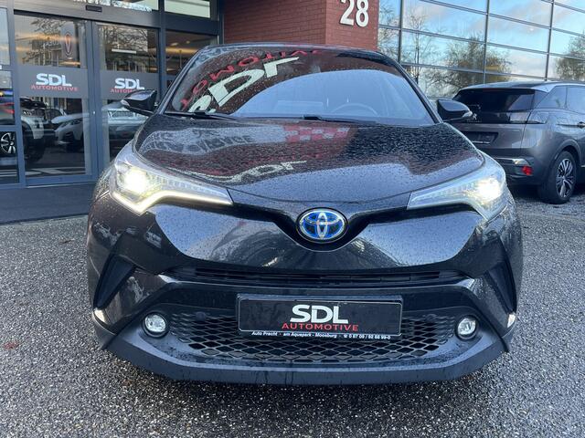Toyota C-HR 1.8 Hybrid Executive // LED KOPLAMPEN // NAVI // CAMERA // ADAPTIVE CRUISE // STOEL + STUUR VERWARMING //
