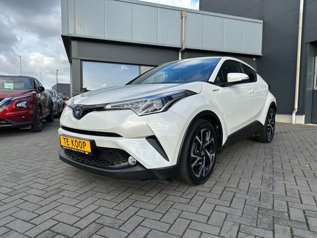 Toyota C-HR 1.8i Hybride Aut. Dynamic Navi. Camera stoelverw.