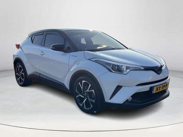 Toyota C-HR 1.8 Hybrid Bi-Tone | Navigatie | Stoelverwarming | 18 inch LM-Velgen | Trekhaak |