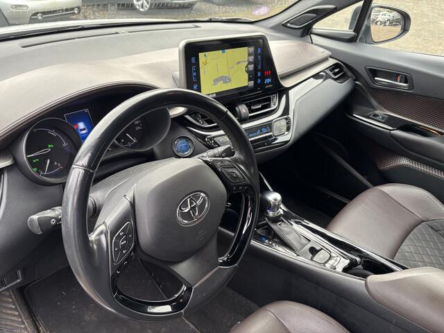 Toyota C-HR 1.8 Hybrid Automaat Dynamic All-Seasons / Navigatie / Full LED