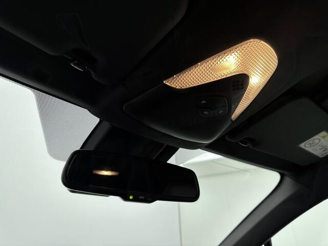 Toyota C-HR 1.8 Hybrid Executive | Afneembare trekhaak | Stoelverwarming | Navigatie |