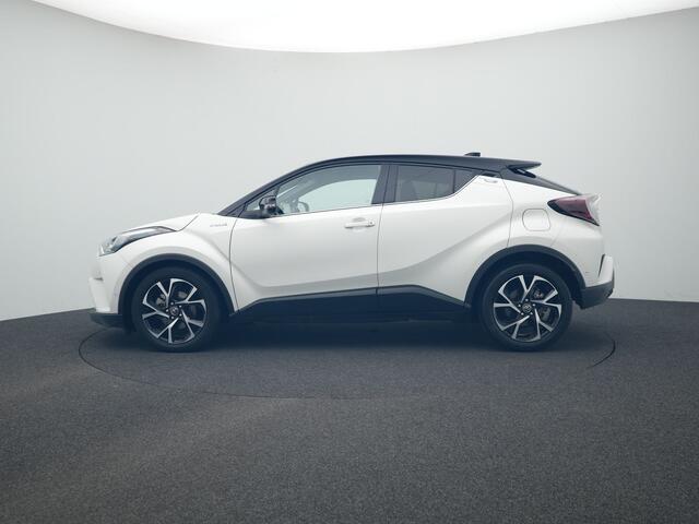 Toyota C-HR 1.8 Hybrid Style Ultimate Binnen 27-11-2025