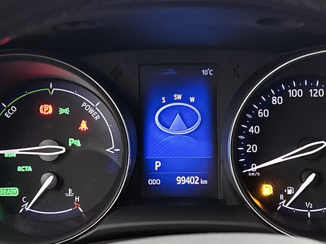 Toyota C-HR 1.8 Hybrid Executive | Trekhaak | Navigatie | Stoelverwarming | Full LED | PDC voor en achter |