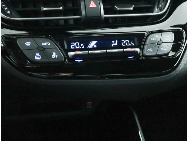 Toyota C-HR 1.8 Hybrid Dynamic | Navigatie | Apple carplay & Android auto | Parkeercamera |