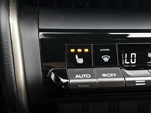 Toyota C-HR 1.8 Hybrid 140 Executive | NU MET ¤ 2000 VOORDEEL |