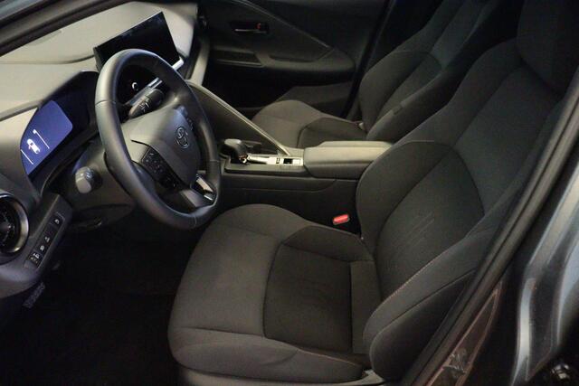 Toyota C-HR 2.0 Plug-in Hybrid 220 Dynamic | APPCONNECT | CAMERA + PDC | ADAP CRUISE | STUUR / STOELVERW | LANE-ASSIST / WARNING | vb