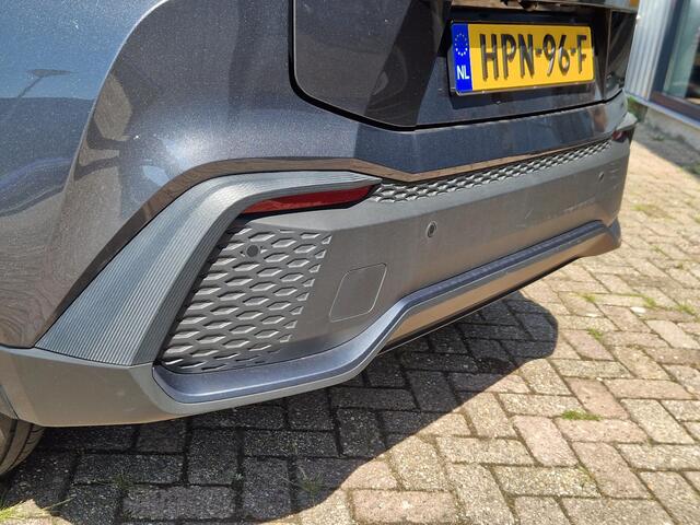 Toyota C-HR 1.8 Hybrid 140 First Edition | Stoel- stuurverwarming | Elek. achterklep | Camera | PDC V+A | Groot Multimedia