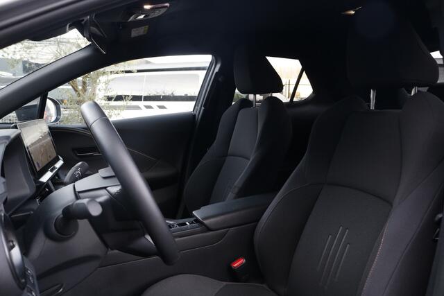 Toyota C-HR 2.0 Plug-in Hybrid 220 First Edition