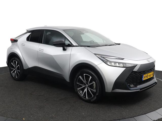 Toyota C-HR 2.0 Plug-in Hybrid 220 Dynamic | 65 KM Elektrische Range | Stoelverwarming | Led Verlichting | Stuurverwarming |