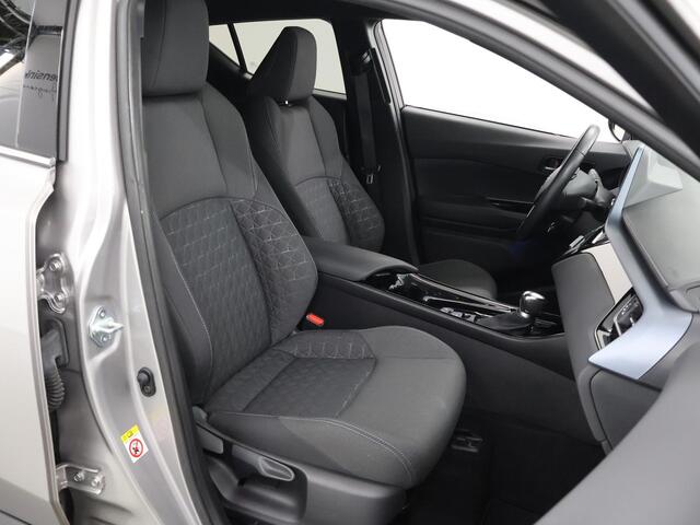 Toyota C-HR 2.0 Hybrid First Edition | Camera | Navigatie | Stoelverwarming | Apple CarPlay/Android auto | Adaptieve Cruise Control | Rij-hulppakket |