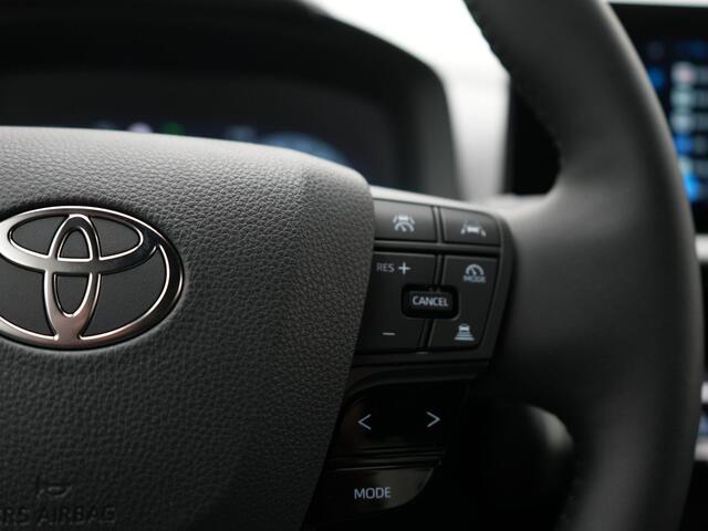 Toyota C-HR 2.0 Plug-in Hybrid 220 Dynamic Nu met ¤ 2.750,- voordeel