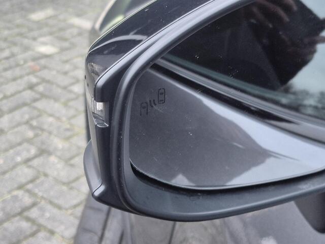 Toyota C-HR 1.8 Hybrid 140 First Edition | BSM | PDC V+A | Keyless | elektr. achterklep |