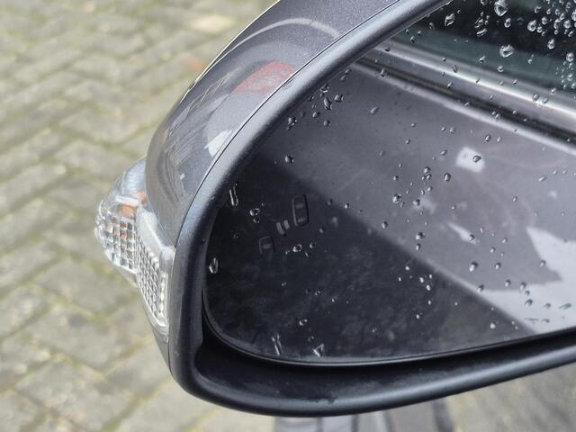 Toyota C-HR 1.8 Hybrid Executive | Half-leder | BSM | Apple carplay/Android auto |