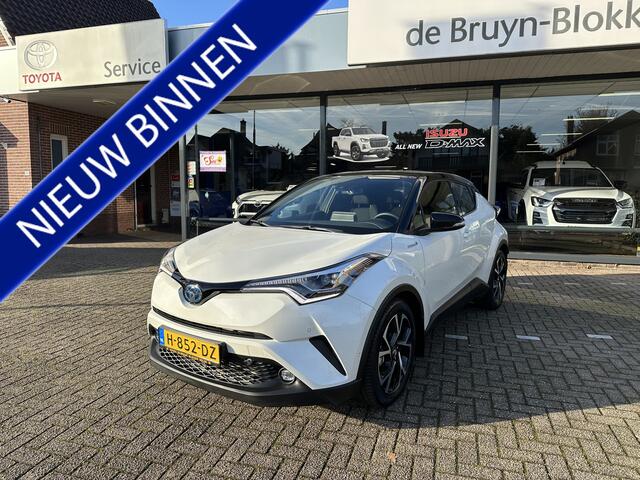Toyota C-HR 1.8 Hybrid Style Ultimate 1e eigenaar / slechts 7.453 km! / altijd binnen gestaan in verwarmde garage!