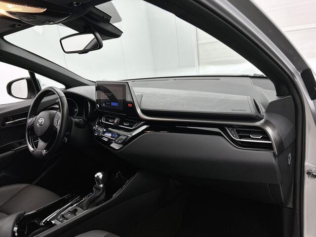 Toyota C-HR 1.8 Hybrid Dynamic | BTW Voertuig | Stoelverwarming | Achteruitrijcamera |