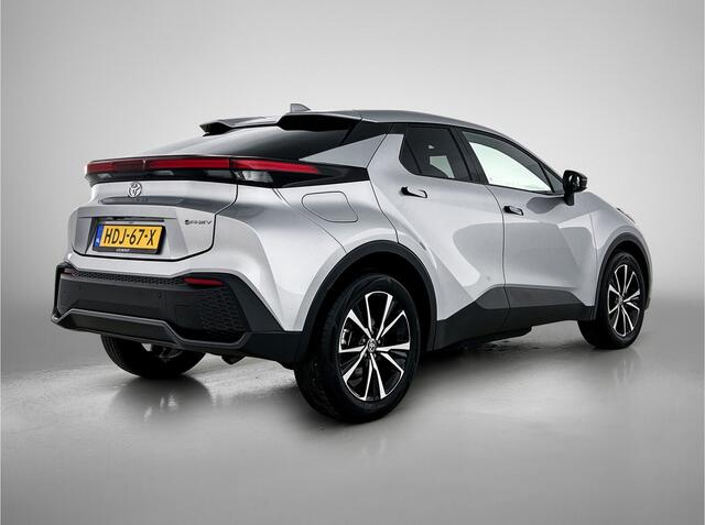 Toyota C-HR 2.0 Plug-in Hybrid 220 First Edition | BTW Voertuig | 1e Eigenaar | Stoelverwarming |