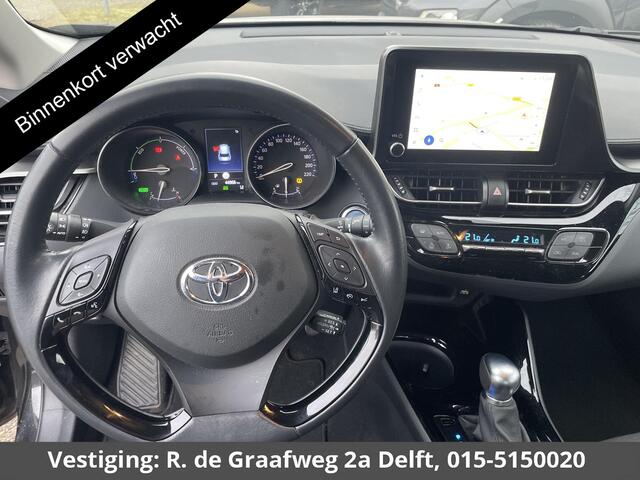 Toyota C-HR 1.8 Hybrid Dynamic | Navigatie | Parkeersensoren | Dealer onderhouden |