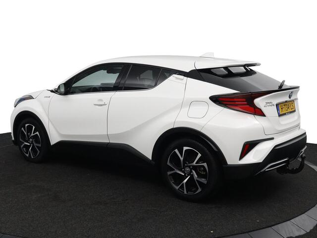 Toyota C-HR 2.0 Hybrid First Edition | Trekhaak | Stoelverwarming | Parkeersensoren Rondom | Grootscherm Navigatie | Keyless Entry |