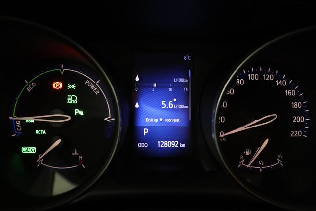 Toyota C-HR 1.8 Hybrid Bi-Tone | Stoel/Stuurverwarming | Dodehoek Detectie | Parkeersensoren | Navigatie |