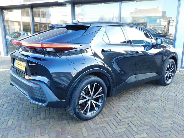 Toyota C-HR 2.0 Plug-in Hybrid 220 Dynamic