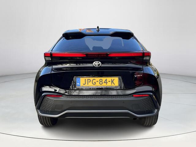 Toyota C-HR 2.0 Hybrid 200 Première Edition | All Wheel Drive | Panoramadak | 360 graden camera | Stoel- + stuurverwarming | Navigatie |