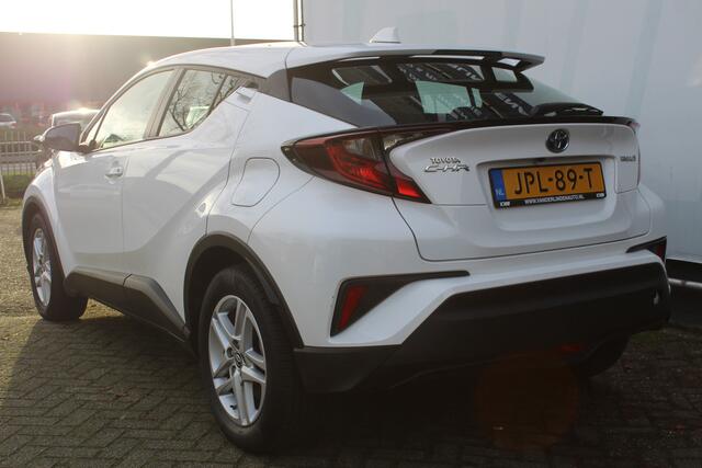 Toyota C-HR 1.8 Hybrid Airco l Adaptief Cruise control l Parkeer camera l LED Lampen l AppleCarPlay/AndroidAuto