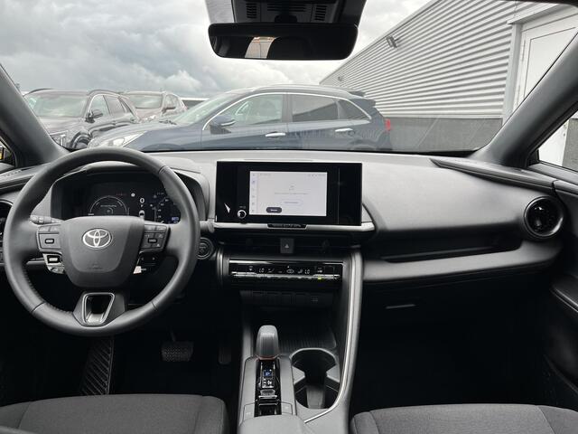 Toyota C-HR 1.8 Hybrid 140 Dynamic Dodehoek detectie, achteruitrij camera, adaptieve cruise control, Apple Carplay/Android Auto, keyless, parkeersensoren v&a