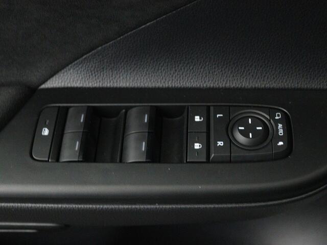 Toyota C-HR 2.0 Plug-in Hybrid 220 GR SPORT Première Edition | JBL Audio | Matrix LED |