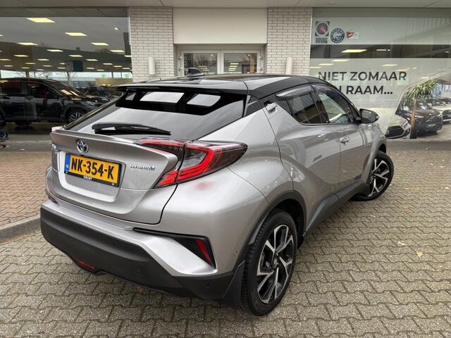 Toyota C-HR 1.8 Hybrid Bi-Tone Plus | Stuur+stoelverwarming | JBL | Sensoren