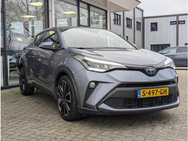 Toyota C-HR 1.8 Hybrid Dynamic | Trekhaak | ACC | PDC V+A | LED | BSM | Elek. inklapbare spiegels | 19" Lichtmetaal