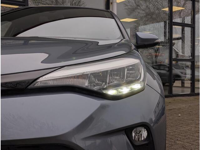 Toyota C-HR 1.8 Hybrid Dynamic | Trekhaak | ACC | PDC V+A | LED | BSM | Elek. inklapbare spiegels | 19" Lichtmetaal