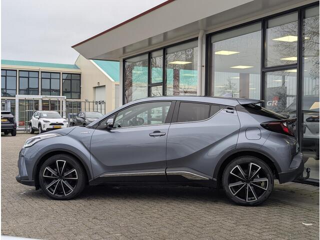 Toyota C-HR 1.8 Hybrid Dynamic | Trekhaak | ACC | PDC V+A | LED | BSM | Elek. inklapbare spiegels | 19" Lichtmetaal