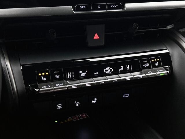 Toyota C-HR 2.0 Plug-in Hybrid 220 First Edition | NL-Auto | Fabr Garantie t/m 03-2035 mogelijk!