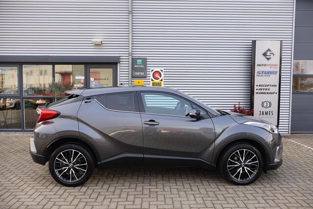 Toyota C-HR 1.2 Executive 2e Eigenaar | Volledig Onderh | NAP | Stoelverwarming | Camera | Navi | Ad Cruise | Bluetooth | DAB | Keyless | Full Led | Verkeers Detectie | Hill-Hold | PDC