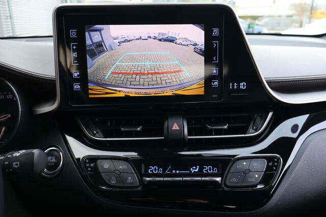 Toyota C-HR 1.2 Executive 2e Eigenaar | Volledig Onderh | NAP | Stoelverwarming | Camera | Navi | Ad Cruise | Bluetooth | DAB | Keyless | Full Led | Verkeers Detectie | Hill-Hold | PDC