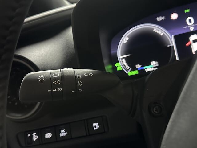 Toyota C-HR 2.0 Plug-in Hybrid 220 Dynamic