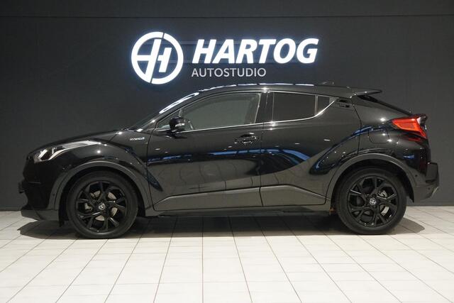 Toyota C-HR 1.8 Hybrid Black Edition + LEDER / DODEHOEK / JBL / STOELVERWARMING /