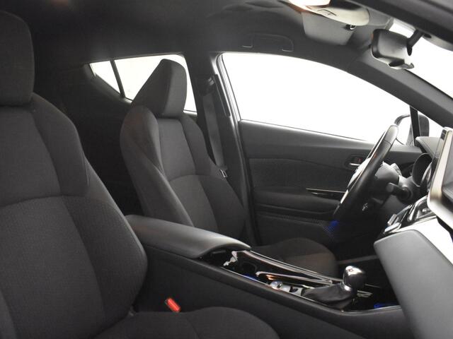 Toyota C-HR 1.8 Hybrid Dynamic | Trekhaak | Full Map Navigatie | Stoel verwa