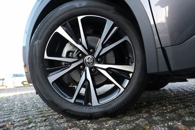 Toyota C-HR 1.8 Hybrid 140 First Edition Automaat | Draadloos Apple CarPla