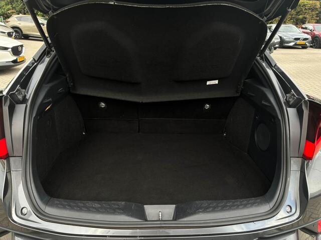 Toyota C-HR 2.0 Hybrid Business Plus | Full led | JBL | Navi | Camera | Adap