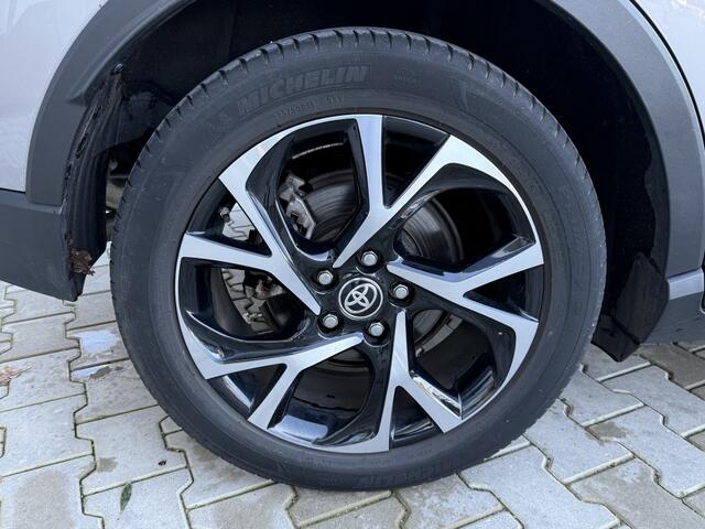 Toyota C-HR 1.8 Hybrid Dynamic | Trekhaak | Parkeersensoren V+A | Navigatie