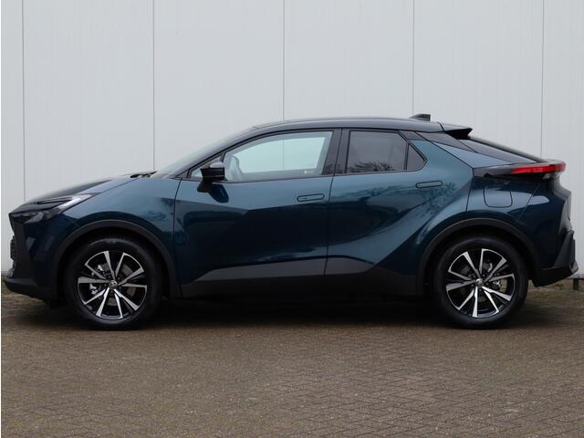 Toyota C-HR 2.0 PHEV 220 Dynamic | Nieuw! | Bi-Tone | Stoel/Stuurwielverwarm