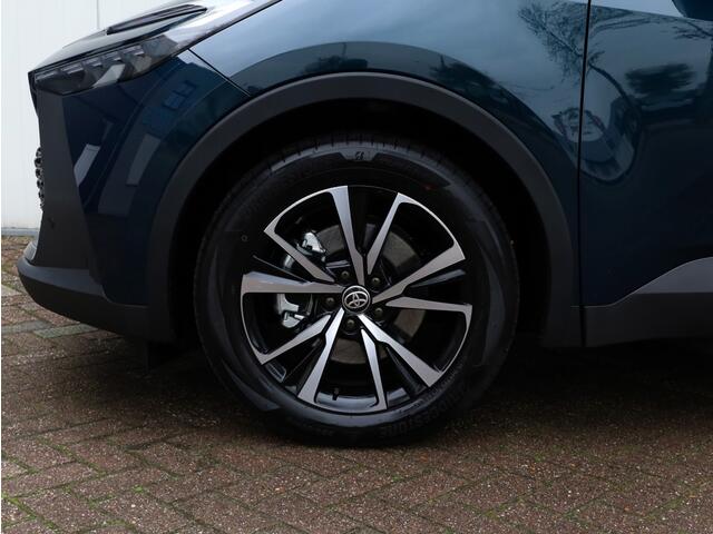 Toyota C-HR 2.0 PHEV 220 Dynamic | Nieuw! | Bi-Tone | Stoel/Stuurwielverwarm