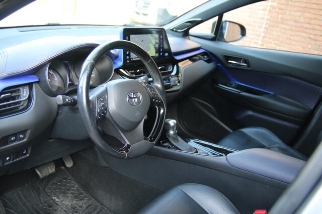 Toyota C-HR 1.8 Hybrid Bi-Tone