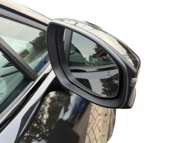 Toyota C-HR 1.8 Hybrid 140 Dynamic I Navi I Keyless I Dodehoekdetectie